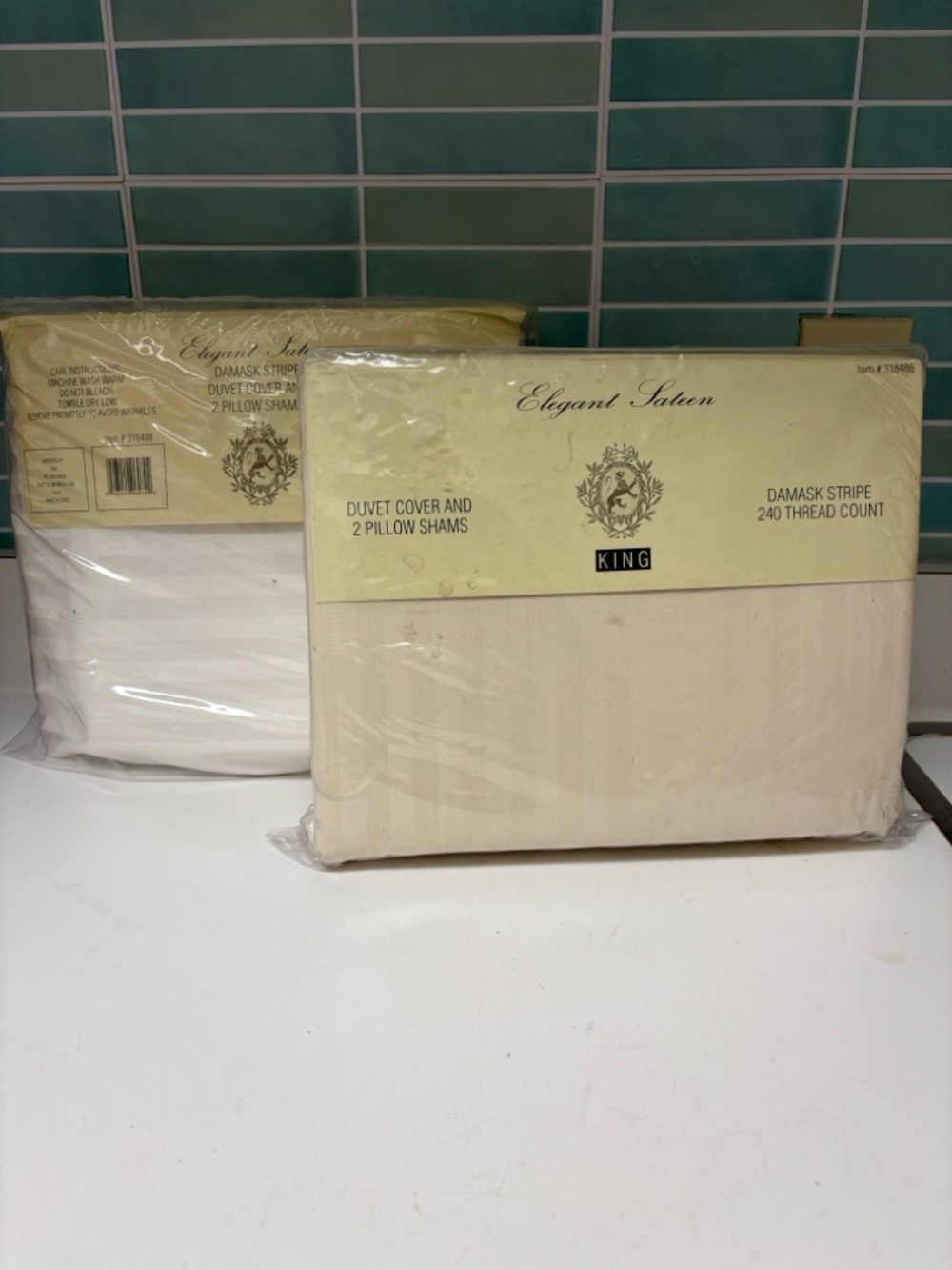 King (2) Duvet Cover Set- 240 thread